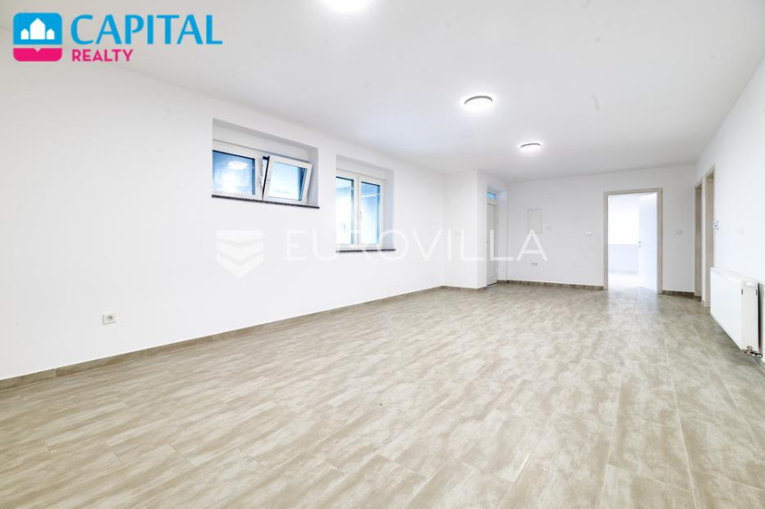 Parduodamas namas Ulica Matije Gupca 34 , 385.30 kv.m ploto, 2 aukštai 13