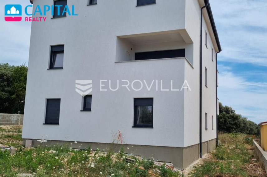 Parduodamas butas Riječka ulica 4 , 110.00 kv.m ploto, 3 kambariai 18