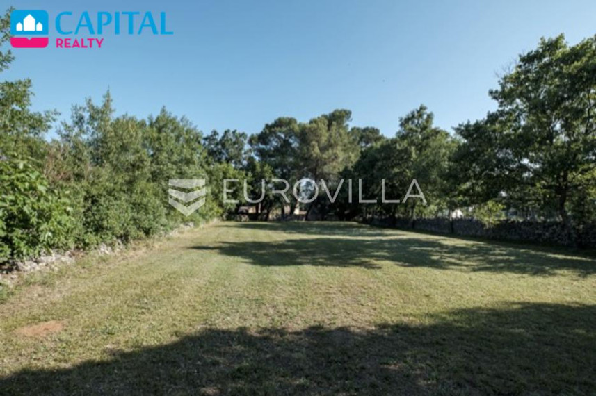 Parduodamas namas Barban 41b , 350.00 kv.m ploto, 1 aukštai 29