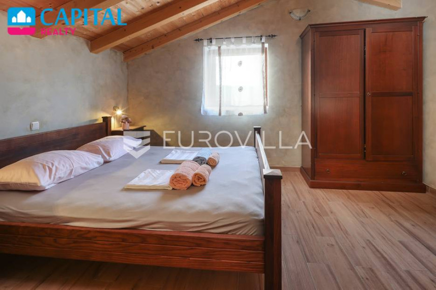 Parduodamas namas Tribulje 31 , 550.00 kv.m ploto, 3 aukštai 21