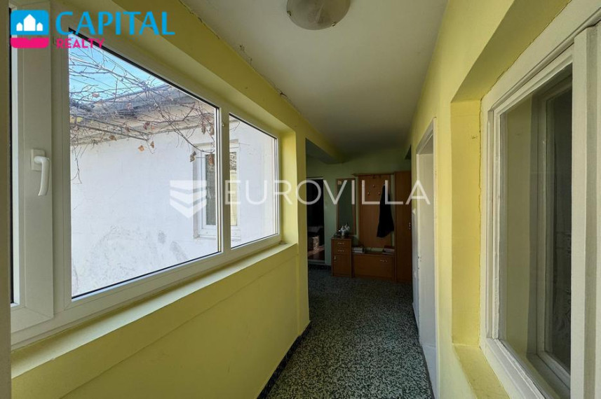 Parduodamas namas Ulica Ivana Pavla II 2 , 270.00 kv.m ploto, 1 aukštai 9