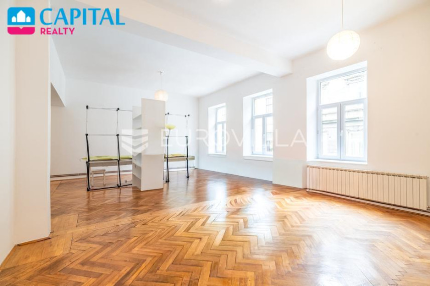 Parduodamas butas Trg Žrtava Fašizma 7 , 120.00 kv.m ploto, 4 kambariai 1