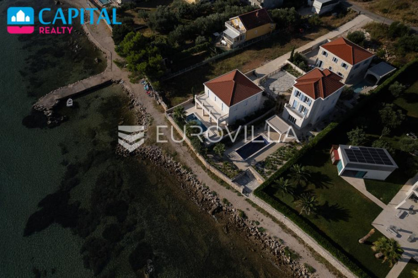 Parduodamas namas Trg Trzan 8 , 270.00 kv.m ploto, 3 aukštai 5