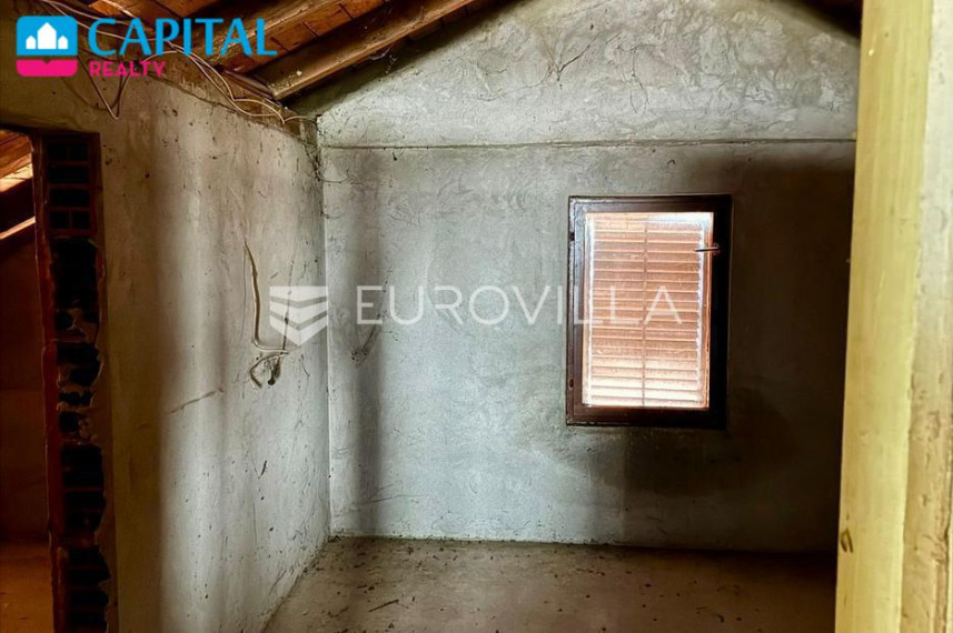 Parduodamas namas Braće Radića 75 , 1250.00 kv.m ploto, 2 aukštai 21