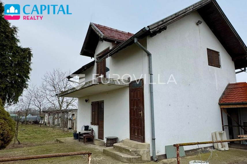 Parduodamas namas Braće Radića 75 , 1250.00 kv.m ploto, 2 aukštai 28