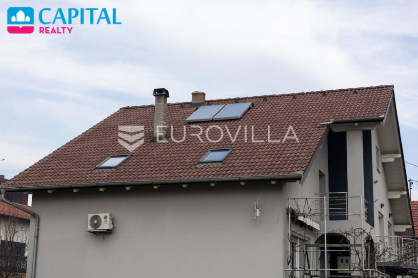Parduodamas namas Ulica Eugena Kumičića 32 , 200.00 kv.m ploto, 3 aukštai 3