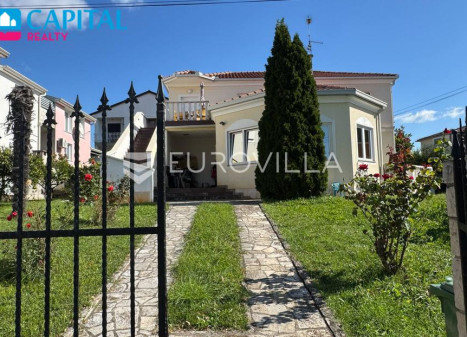Parduodamas butas Ulica Gradska vrata 43 , 70.00 kv.m ploto, 3 kambariai
