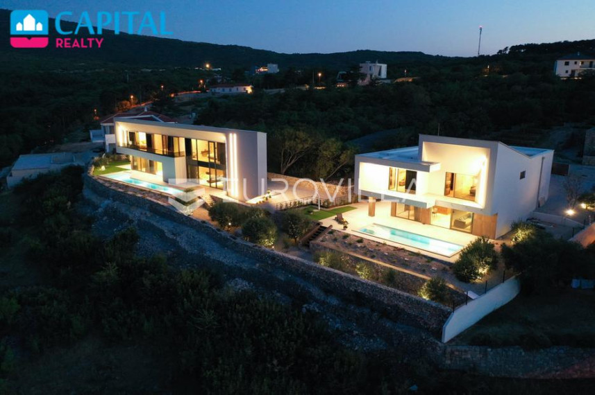 Parduodamas namas Vrani 15 , 240.00 kv.m ploto, 2 aukštai 12