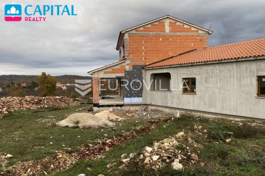 Parduodamas namas Rovinjsko Selo 49E , 600.00 kv.m ploto, 2 aukštai 7