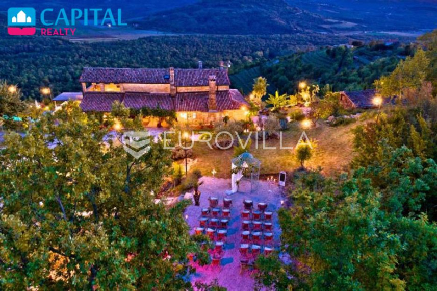Parduodamas namas Ravnica 8 , 450.00 kv.m ploto, 2 aukštai 27