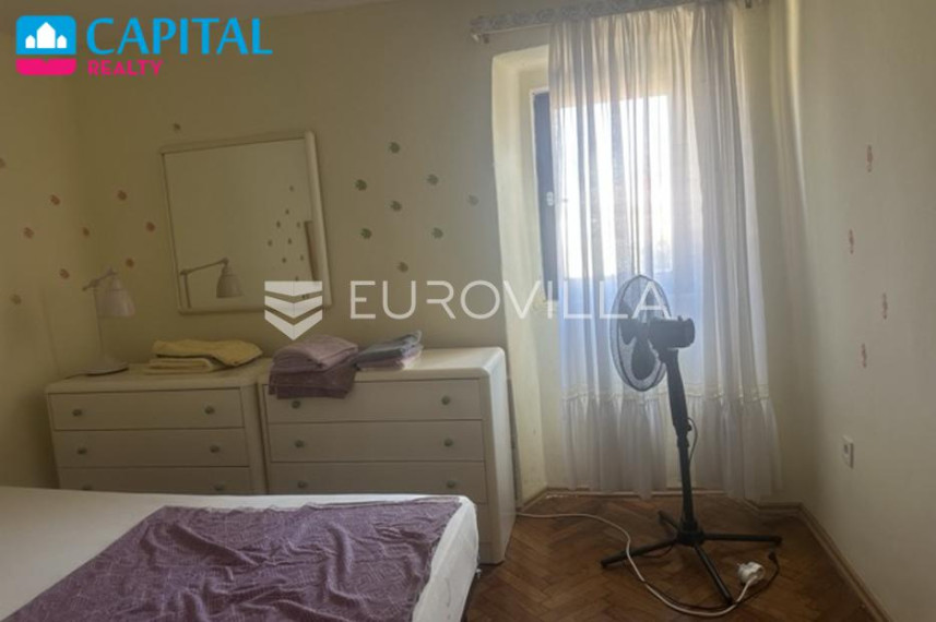 Parduodamas namas Munat 49 , 120.00 kv.m ploto, 4 aukštai 28