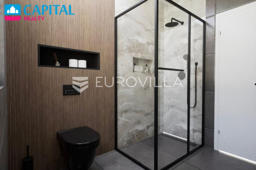Parduodamas namas Ulica Male Vruje 18A , 103.76 kv.m ploto, 2 aukštai 32