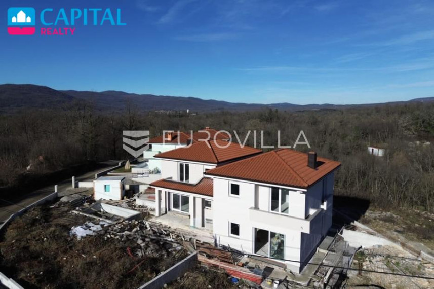 Parduodamas namas Mučići 1a , 212.00 kv.m ploto, 3 aukštai 3