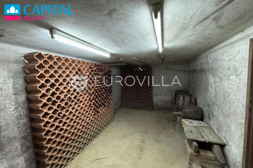 Parduodamas namas Ulica Grabarje 23A , 480.00 kv.m ploto, 3 aukštai 27