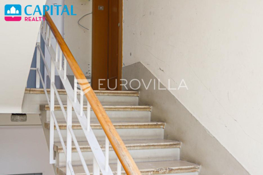 Parduodamas butas Ulica kralja Zvonimira 12 , 135.00 kv.m ploto, 3 kambariai 5