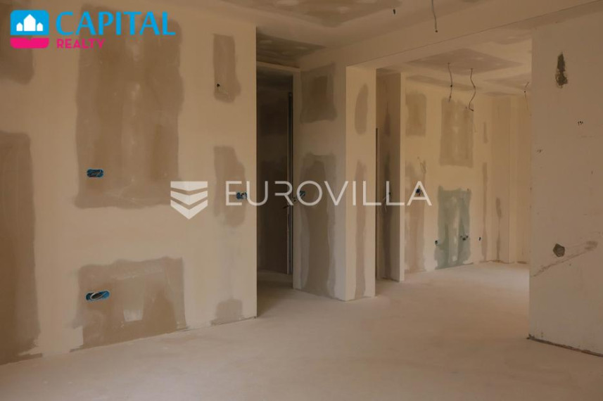 Parduodamas butas Ulica kralja Zvonimira 12 , 135.00 kv.m ploto, 3 kambariai 12
