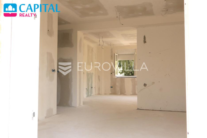 Parduodamas butas Ulica kralja Zvonimira 12 , 135.00 kv.m ploto, 3 kambariai 21
