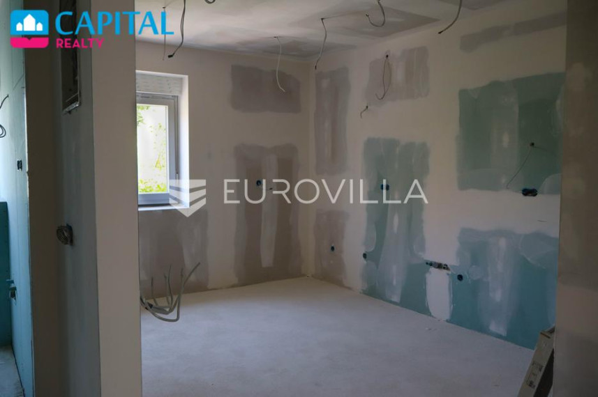 Parduodamas butas Ulica kralja Zvonimira 12 , 135.00 kv.m ploto, 3 kambariai 24