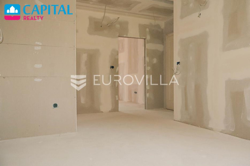Parduodamas butas Ulica kralja Zvonimira 12 , 135.00 kv.m ploto, 3 kambariai 26