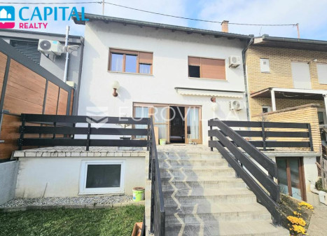 Parduodamas namas Ulica Josipa Jurja Strossmayera 248 , 240.00 kv.m ploto, 1 aukštai