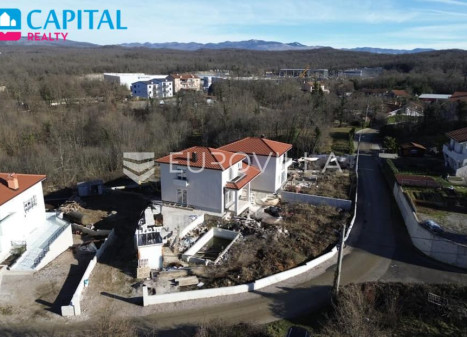 Parduodamas namas Mučići 1a , 213.00 kv.m ploto, 3 aukštai Parduodamas namas Mučići 1a , 213.00 kv.m ploto, 3 aukštai