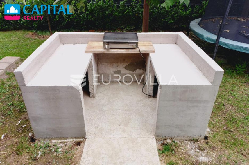 Parduodamas namas Cerovac Vukmanićki 56 , 270.00 kv.m ploto, 2 aukštai 8