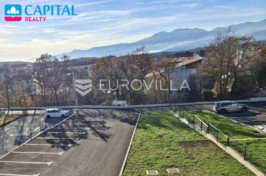 Parduodamas butas Viškovo 90 , 83.80 kv.m ploto, 3 kambariai 12