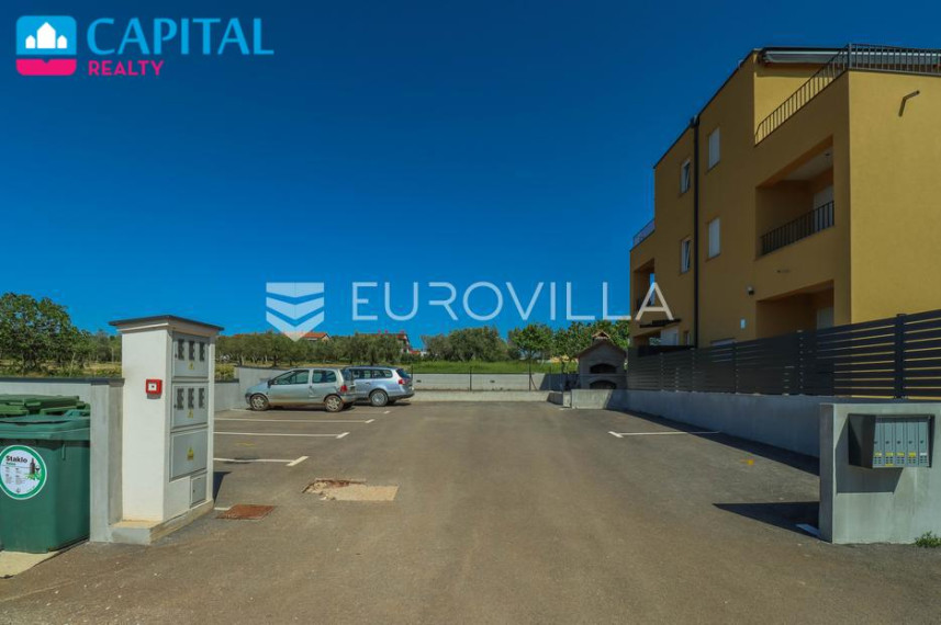Parduodamas namas Ulica Gradska vrata 35 , 125.00 kv.m ploto, 3 aukštai 20