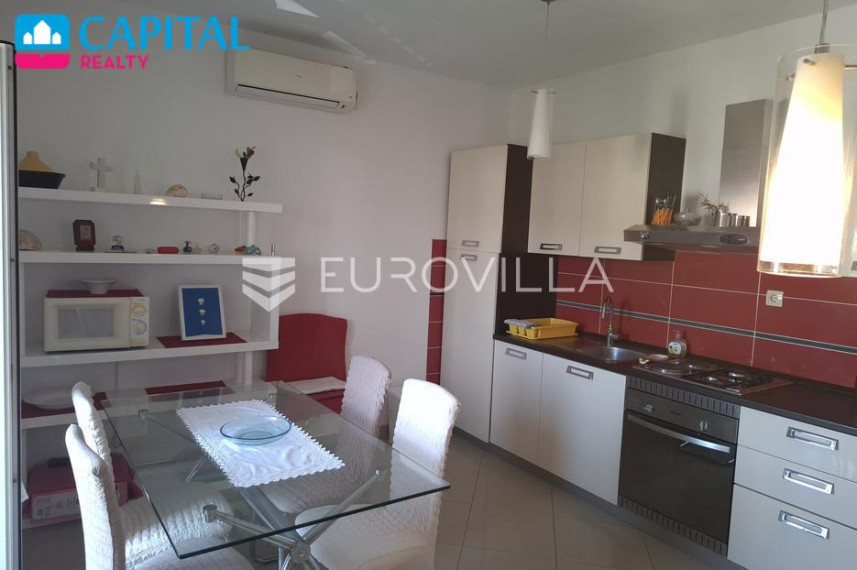 Parduodamas butas Ive Roića 17 , 122.46 kv.m ploto, 2 kambariai 3