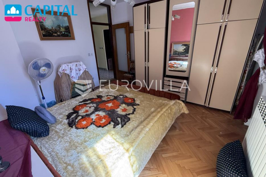 Parduodamas namas Plivska ulica 29 , 290.00 kv.m ploto, 3 aukštai 8