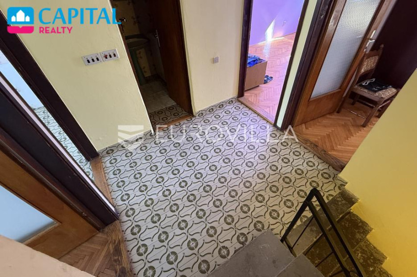 Parduodamas namas Plivska ulica 29 , 290.00 kv.m ploto, 3 aukštai 9