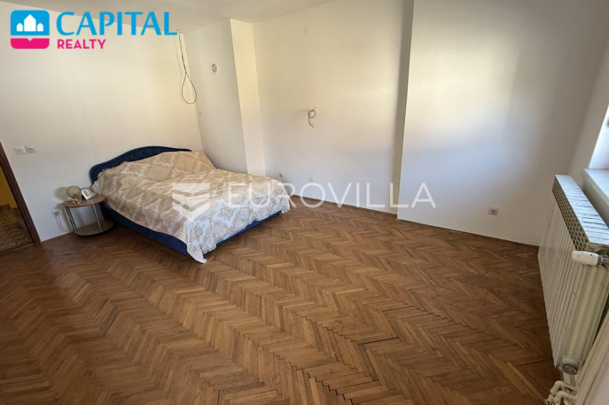 Parduodamas namas Plivska ulica 29 , 290.00 kv.m ploto, 3 aukštai 16