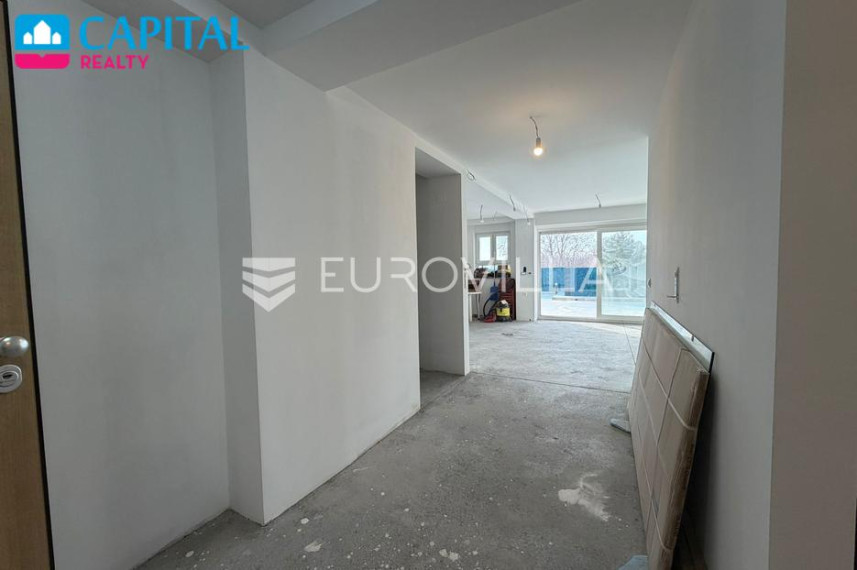 Parduodamas butas Ulica Ivana Pavla II 2 , 209.82 kv.m ploto, 3 kambariai 7