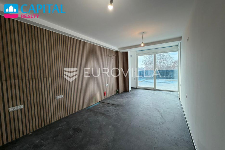 Parduodamas butas Ulica Ivana Pavla II 2 , 209.82 kv.m ploto, 3 kambariai 18