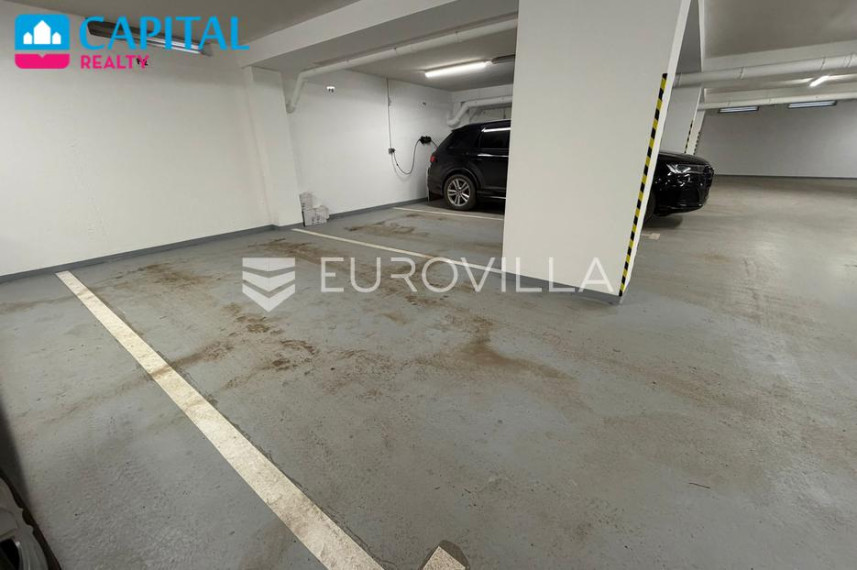 Parduodamas butas Ulica Ivana Pavla II 2 , 209.82 kv.m ploto, 3 kambariai 26