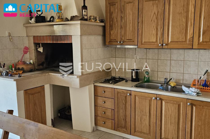 Parduodamas namas Lazetina 31 , 483.55 kv.m ploto, 3 aukštai 6