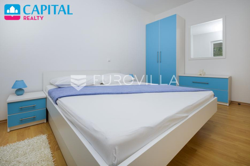 Parduodamas namas Lazetina 31 , 483.55 kv.m ploto, 3 aukštai 10