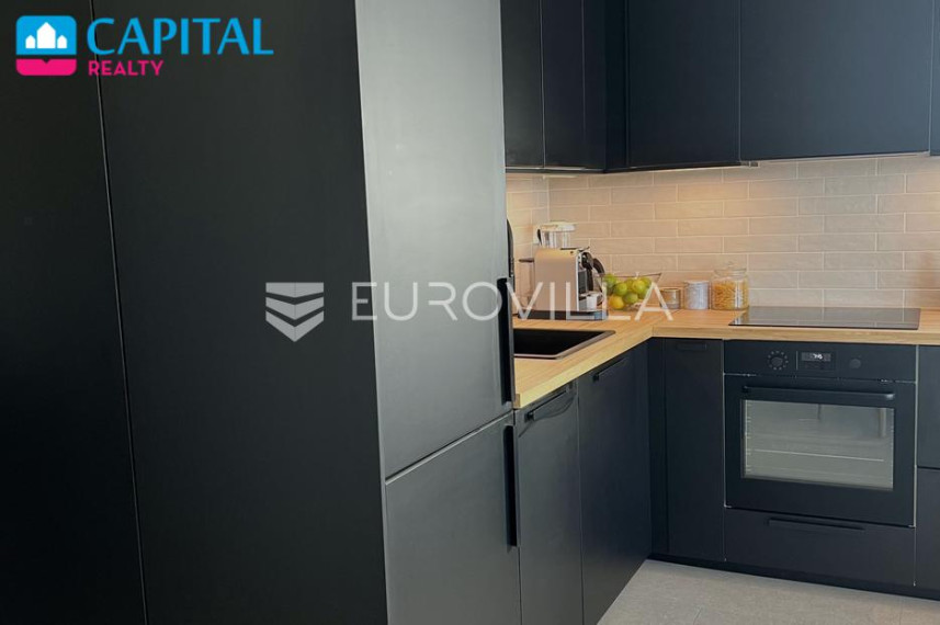 Parduodamas butas Ulica Tina Ujevića 2 , 98.33 kv.m ploto, 2 kambariai 6