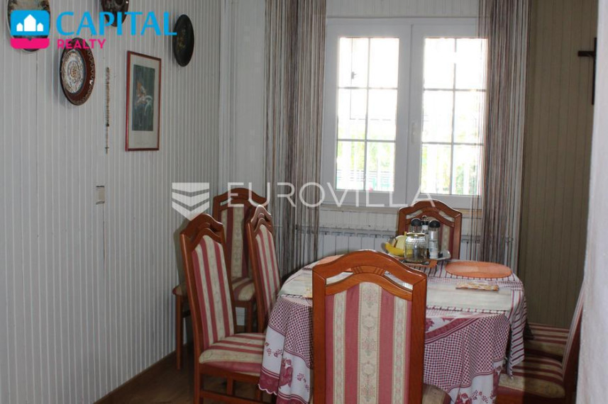 Parduodamas namas Trg kralja Tomislava 16 , 350.00 kv.m ploto, 2 aukštai 9