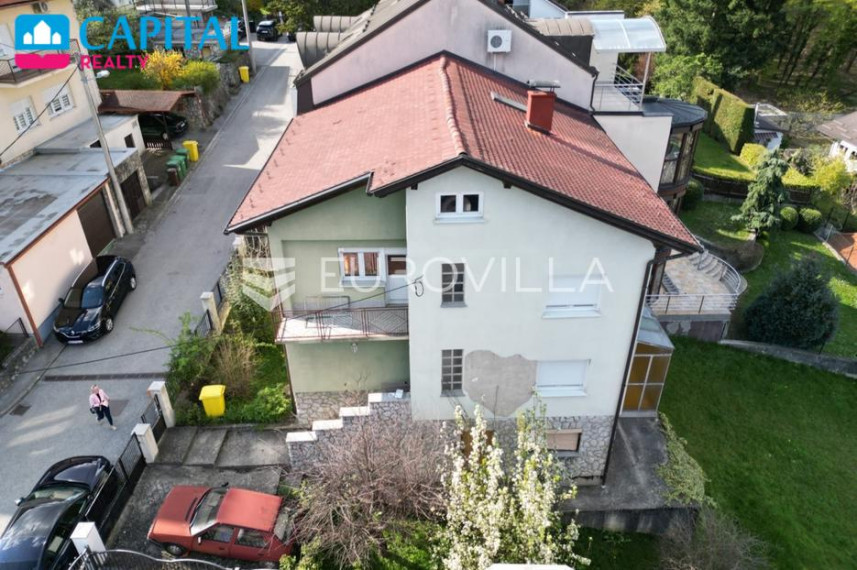 Parduodamas namas Lovćenska ulica 79 , 300.00 kv.m ploto, 4 aukštai 4