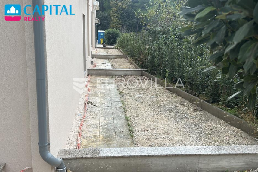 Parduodamas butas Trg Kralja Tomislava 16A , 46.28 kv.m ploto, 1 kambariai 7