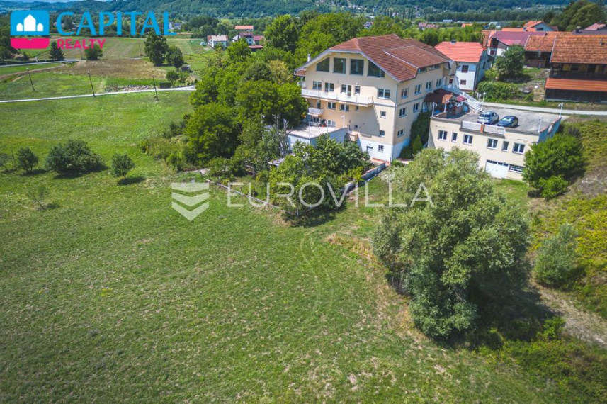 Parduodamas namas Stubička Slatina 130 , 1861.00 kv.m ploto, 4 aukštai 24