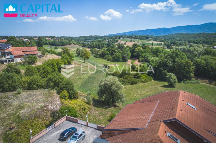 Parduodamas namas Stubička Slatina 130 , 1861.00 kv.m ploto, 4 aukštai 27