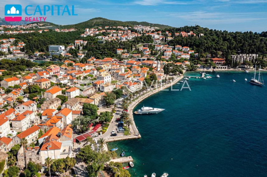 Parduodamas namas Trumbićev put 2 , 716.00 kv.m ploto, 3 aukštai 1