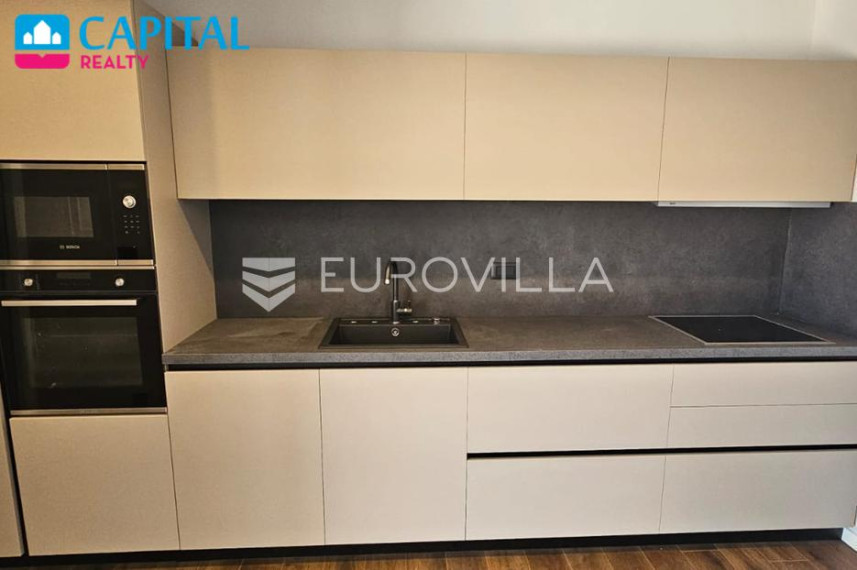 Parduodamas namas Ulica Hrvatskih žrtava 23 , 439.00 kv.m ploto, 4 aukštai 14