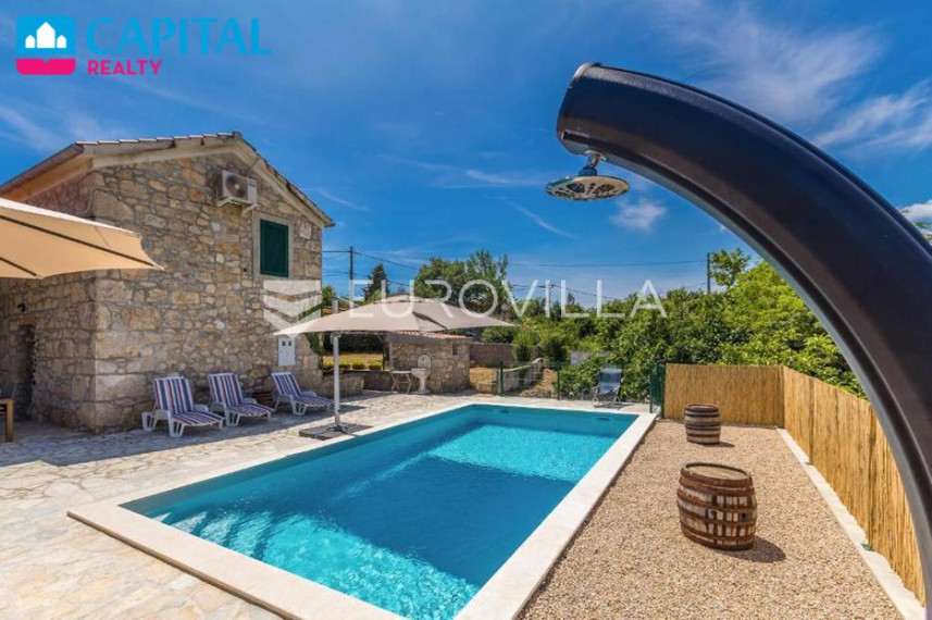 Parduodamas namas Rasopasno 23 , 100.00 kv.m ploto, 2 aukštai 3