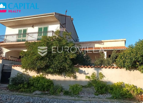 Parduodamas namas Ulica VII - zapadna obala 34 , 130.00 kv.m ploto, 2 aukštai Parduodamas namas Ulica VII - zapadna obala 34 , 130.00 kv.m ploto, 2 aukštai