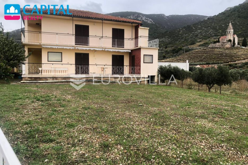 Parduodamas namas Ulica Hrvatskih mučenika 17 , 200.00 kv.m ploto, 2 aukštai 26