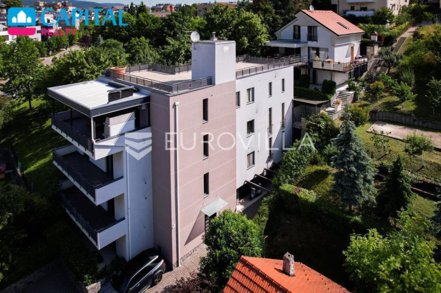 Parduodamas namas Ulica Stjepana Babonića 69 , 1100.00 kv.m ploto, 5 aukštai 2
