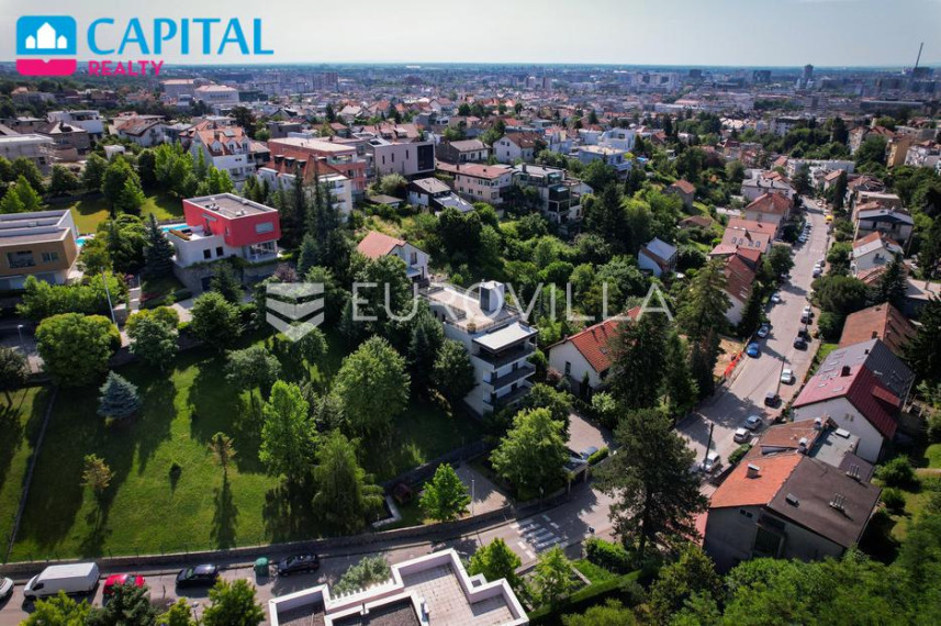 Parduodamas namas Ulica Stjepana Babonića 69 , 1100.00 kv.m ploto, 5 aukštai 20